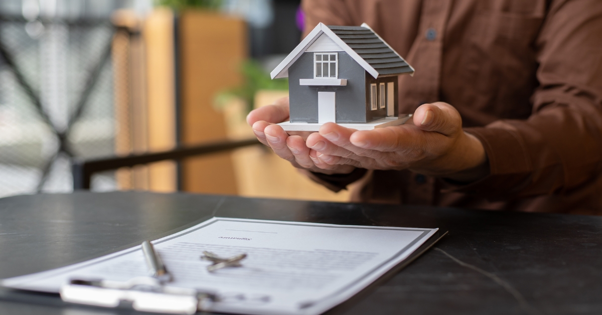 How Does Window Replacement Affect Homeowners Insurance
